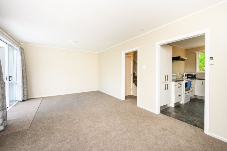Photo of property in 26 Farnham Avenue, Highbury, Palmerston North, 4412