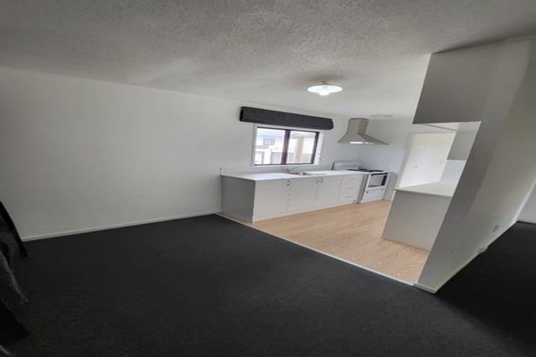 Photo of property in 1/20 Burundi Avenue, Clendon Park, Auckland, 2103