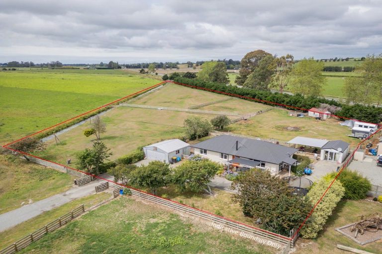 Photo of property in 871 Arowhenua Road, Kerrytown, Timaru, 7974
