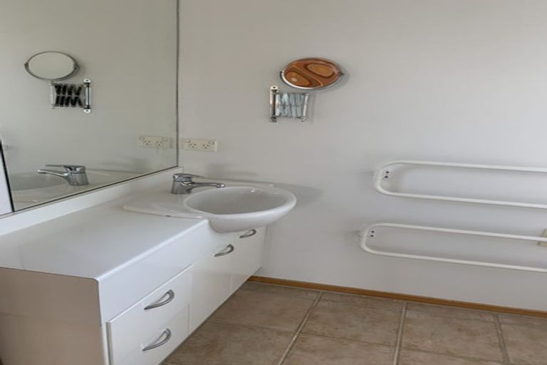 Photo of property in 41 Matai Street, Riccarton, Christchurch, 8011