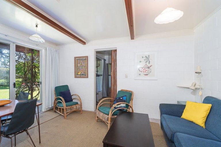 Photo of property in 14 Endeavour Place, Cooks Beach, Whitianga, 3591