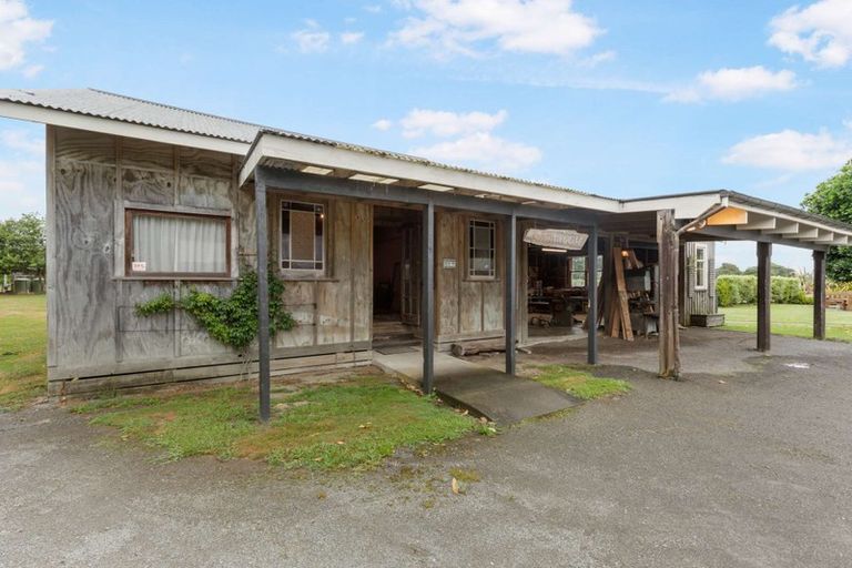 Photo of property in 4 Bishops Road, Ohau, Levin, 5570