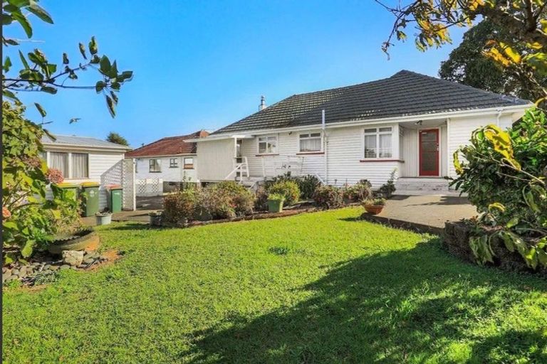 Photo of property in 136 Wyllie Road, Papatoetoe, Auckland, 2025