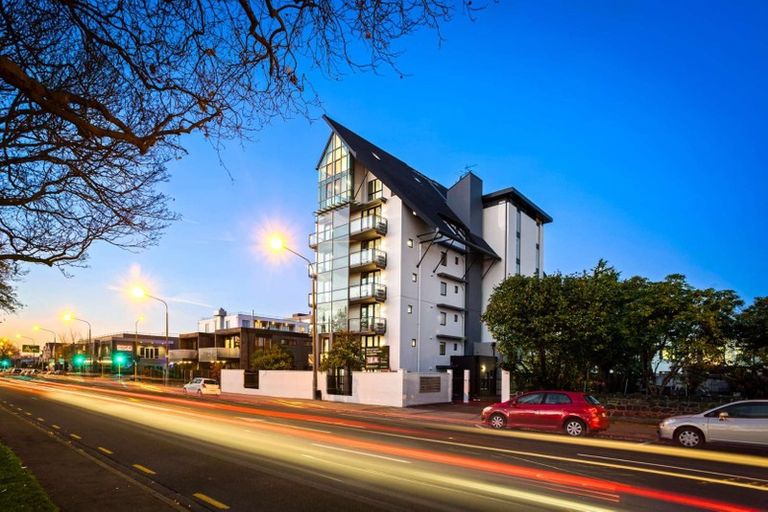 Photo of property in 501/12 Latimer Square, Christchurch Central, Christchurch, 8011