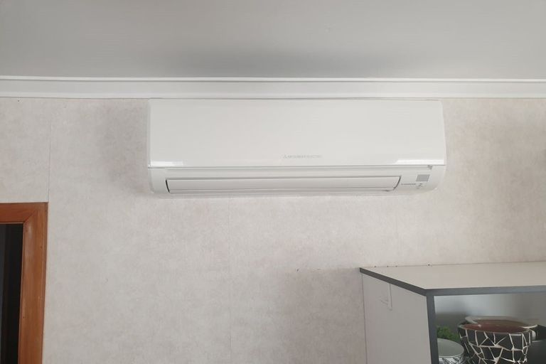 Photo of property in 25b Brasell Street, Fairfield, Lower Hutt, 5011