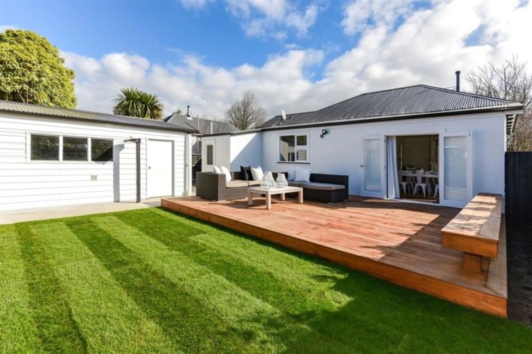 Photo of property in 46 Norwood Street, Beckenham, Christchurch, 8023