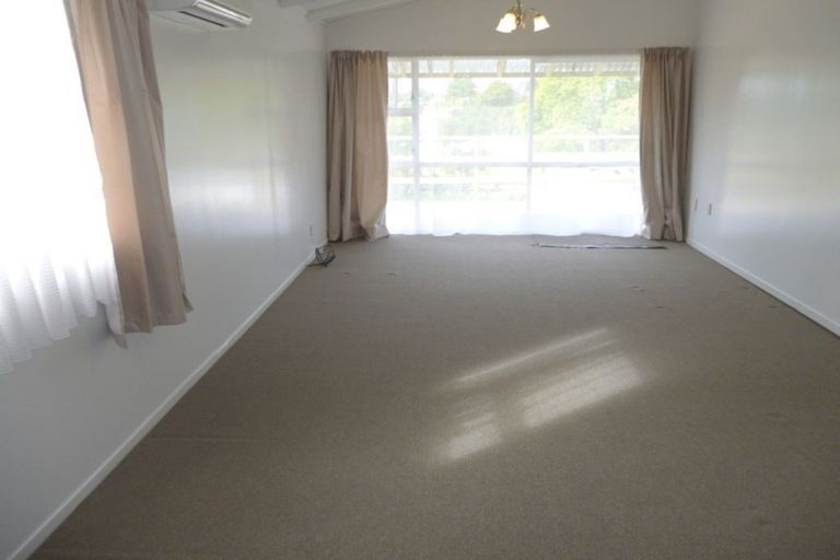 Photo of property in 1/27 Brandon Road, Glen Eden, Auckland, 0602