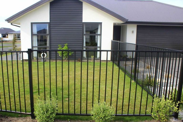 Photo of property in 147 Infinity Drive, Pegasus, 7612