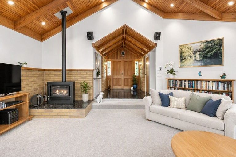 Photo of property in 14 Kakapu Road, Okiato, Russell, 0272