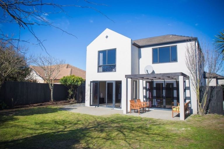 Photo of property in 93a Broadhaven Avenue, Parklands, Christchurch, 8083