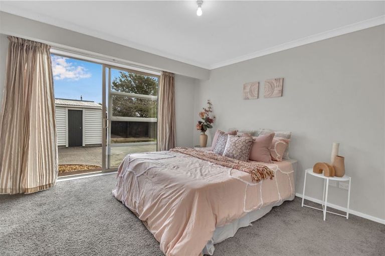 Photo of property in 10a Gregory Avenue, Islington, Christchurch, 8042