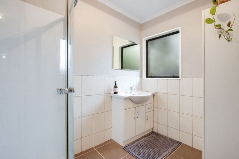 Photo of property in 15a Waterhouse Street, Taradale, Napier, 4112