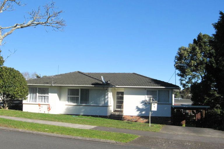 Photo of property in 5 Hobart Crescent, Wattle Downs, Auckland, 2103