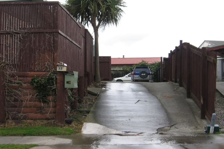 Photo of property in 33a Tiller Close, Kelvin Grove, Palmerston North, 4414