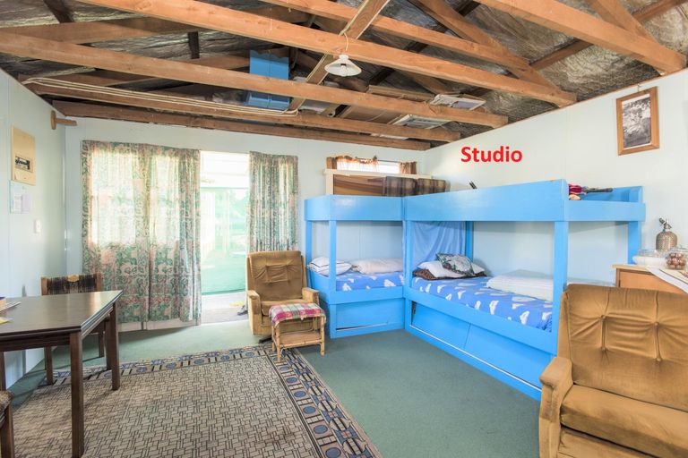 Photo of property in 10 Solander Street, Tolaga Bay, 4077