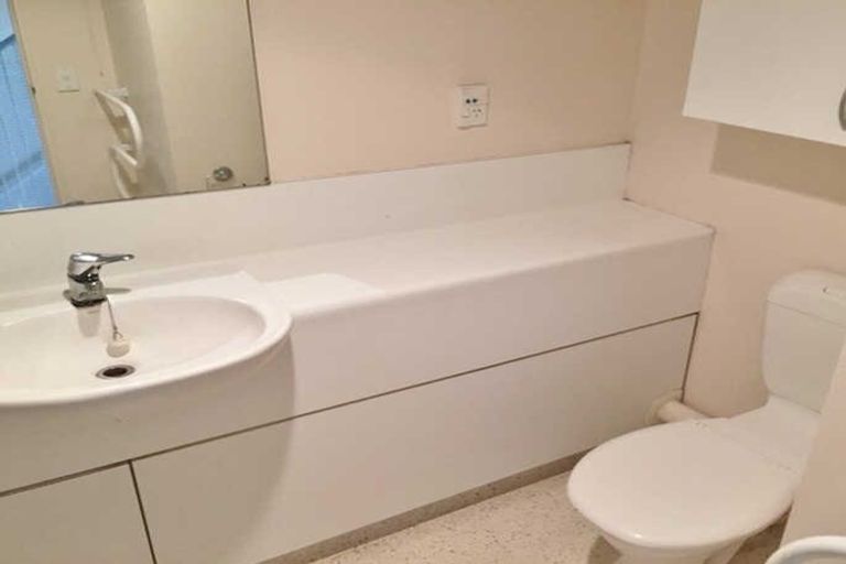 Photo of property in 8/86 Brockworth Place, Riccarton, Christchurch, 8011