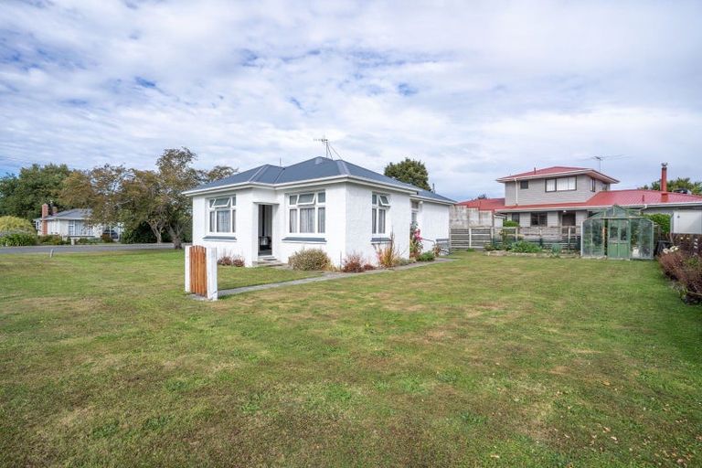 Photo of property in 46 Queen Street, Winton, 9720