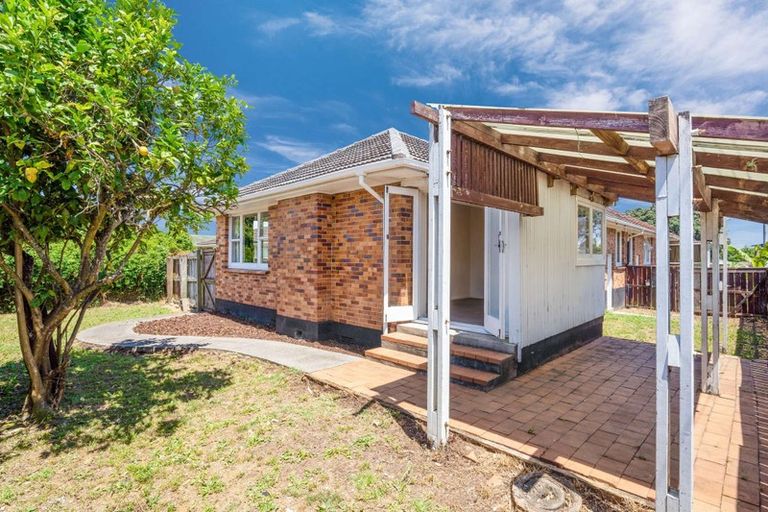 Photo of property in 1/10 Waipuna Road, Mount Wellington, Auckland, 1060