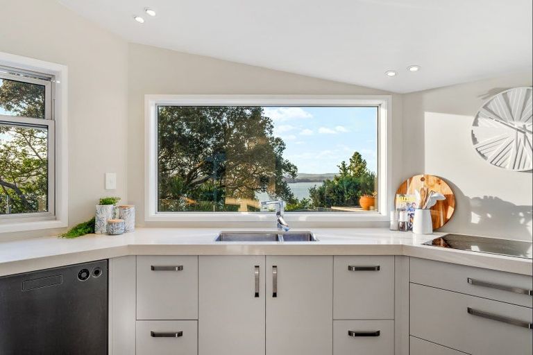 Photo of property in 31 Ridge Road, Mahurangi East, Warkworth, 0982