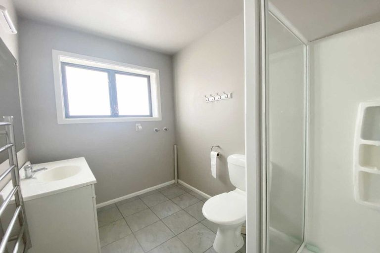 Photo of property in 20 Greenhurst Street, Sockburn, Christchurch, 8042