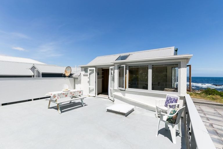 Photo of property in 156 Owhiro Bay Parade, Owhiro Bay, Wellington, 6023