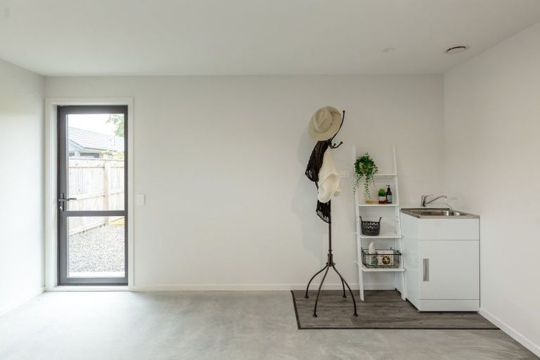 Photo of property in 15 Farley Avenue, Greytown, 5712