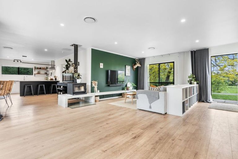 Photo of property in 58 Wilson Road, Dairy Flat, Albany, 0792