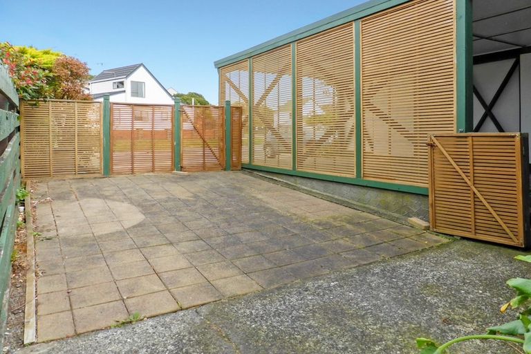 Photo of property in 33a Cambrian Street, Churton Park, Wellington, 6037