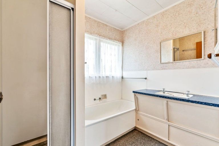 Photo of property in 60a Mill Road, Kensington, Whangarei, 0112