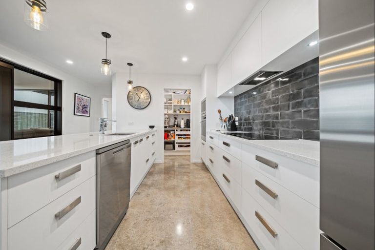 Photo of property in 51 Cyrus Street, Whalers Gate, New Plymouth, 4310