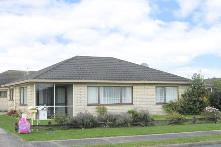 Photo of property in 1/4 Solway Place, Mount Maunganui, 3116