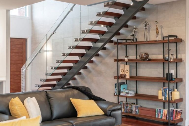 Photo of property in 5 Garland Lane, Leamington, Cambridge, 3432