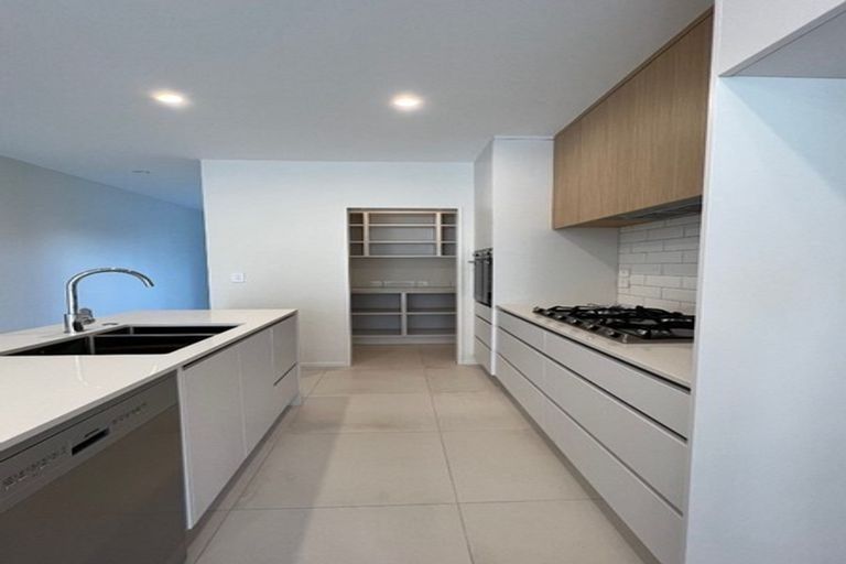 Photo of property in 33 Exmoor Road, Karaka, Papakura, 2113