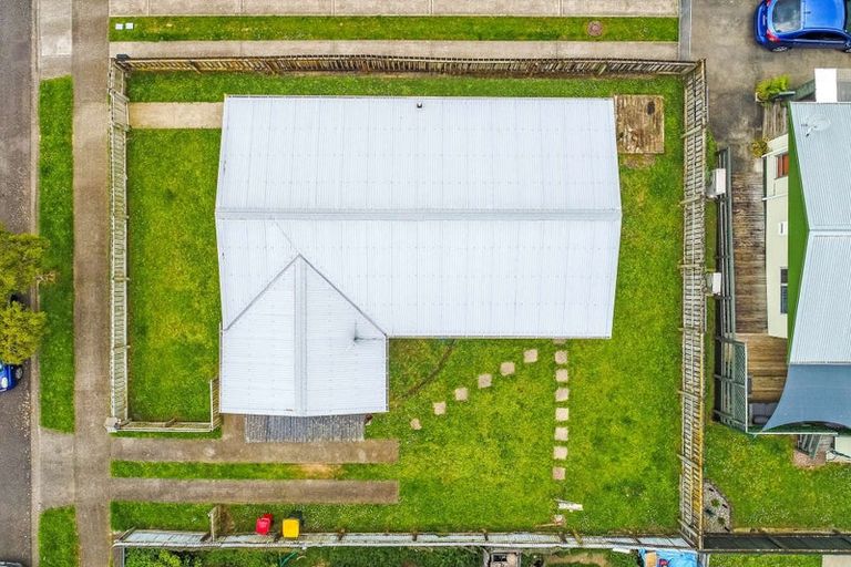 Photo of property in 14 Guy Avenue, Levin, 5510