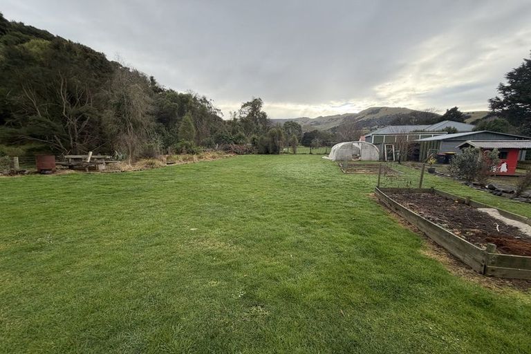 Photo of property in 91 Western Valley Road, Little River, 7591