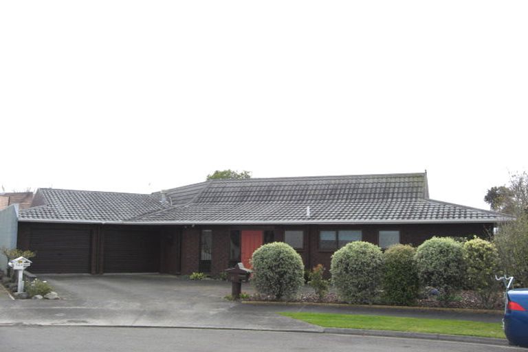 Photo of property in 12 Tamati Place, Merrilands, New Plymouth, 4312