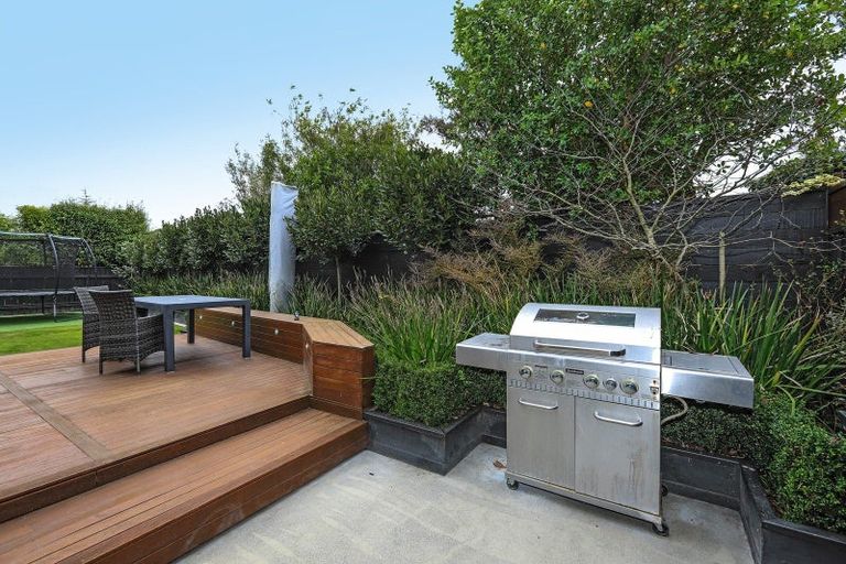 Photo of property in 33a Hammond Road, Taradale, Napier, 4112