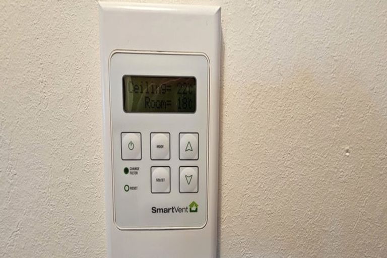 Photo of property in 15a Hall Road, Matua, Tauranga, 3110