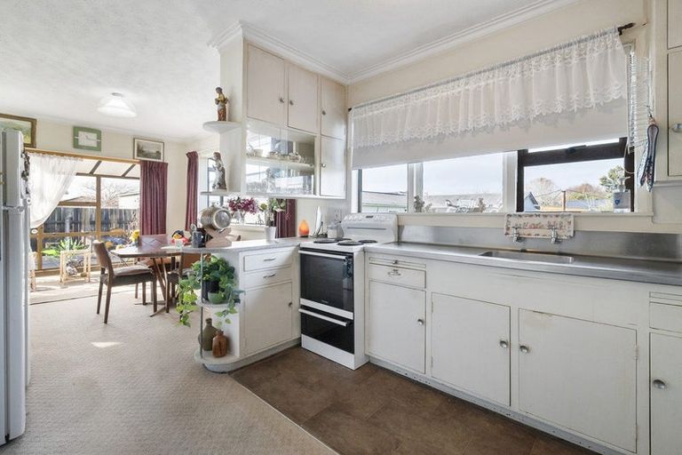 Photo of property in 448 Tremaine Avenue, Takaro, Palmerston North, 4410