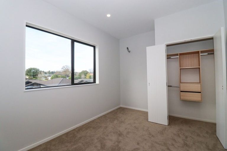 Photo of property in 17 Farranfore Road, Opaheke, Papakura, 2113