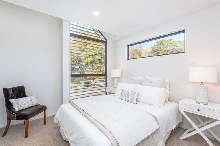 Photo of property in 1/77 Deans Avenue, Riccarton, Christchurch, 8011