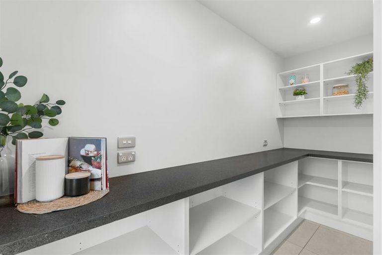 Photo of property in 43 Mariposa Crescent, Aidanfield, Christchurch, 8025