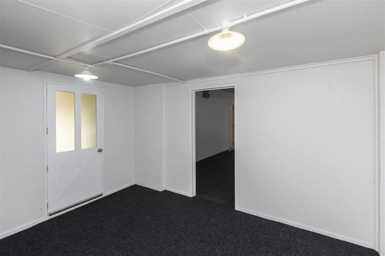 Photo of property in 9c Quinton Place, Bishopdale, Christchurch, 8053