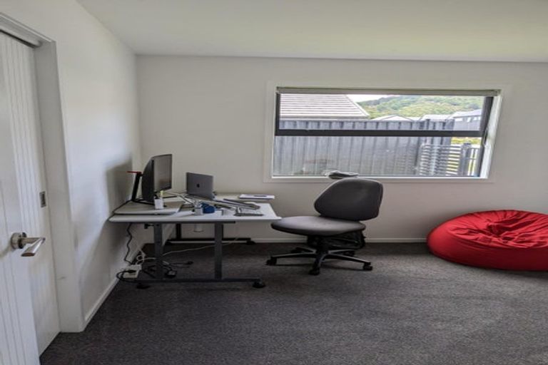 Photo of property in 20 Castletown Street, Wallaceville, Upper Hutt, 5018