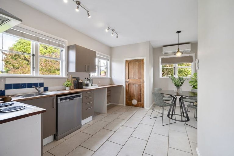 Photo of property in 90 Manson Street, Terrace End, Palmerston North, 4410