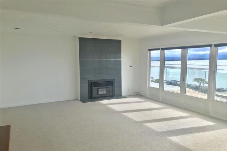 Photo of property in 118 Princes Drive, Britannia Heights, Nelson, 7010