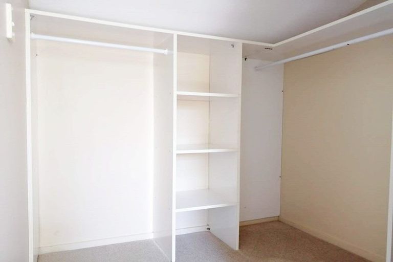 Photo of property in 1/31 Becroft Drive, Forrest Hill, Auckland, 0620