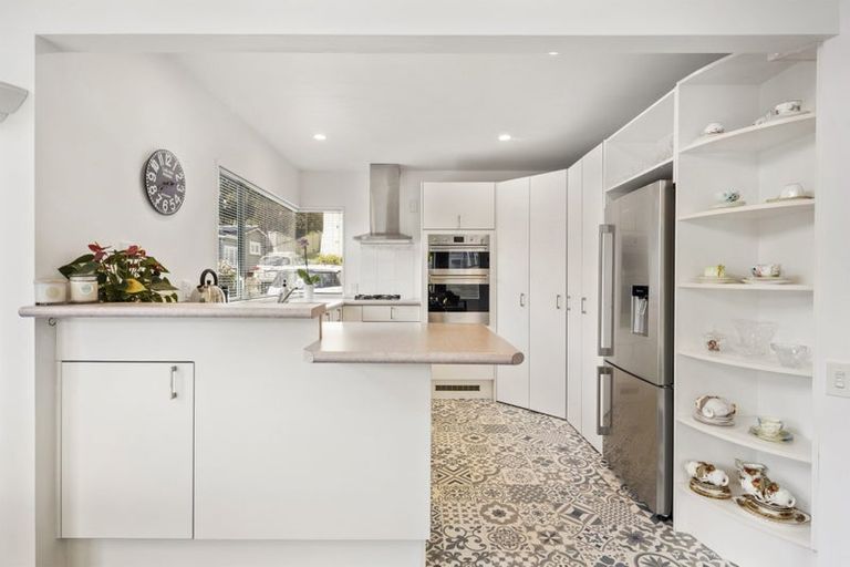 Photo of property in 29b The Parade, Island Bay, Wellington, 6023