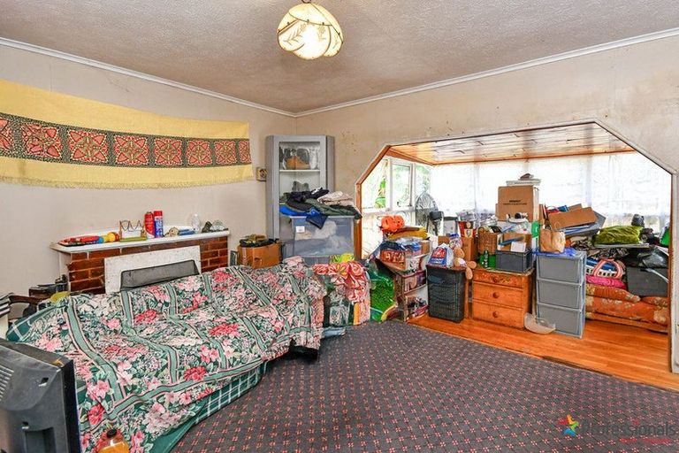Photo of property in 46 Vine Street, Mangere East, Auckland, 2024