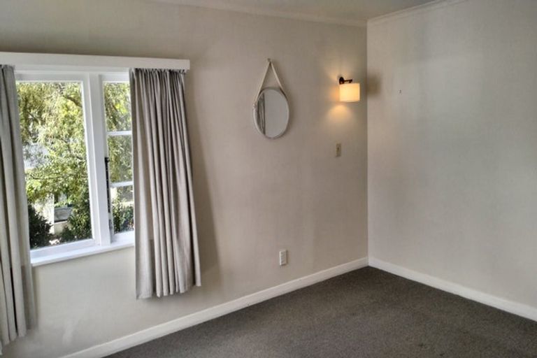 Photo of property in 3 Golf Road, Heretaunga, Upper Hutt, 5018